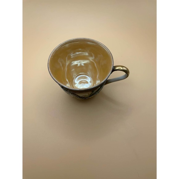 Vintage Moriage Lithophine Dragonware Tea cups and Saucers - Picture 2 of 5